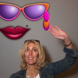 Meet your Posher, Denise